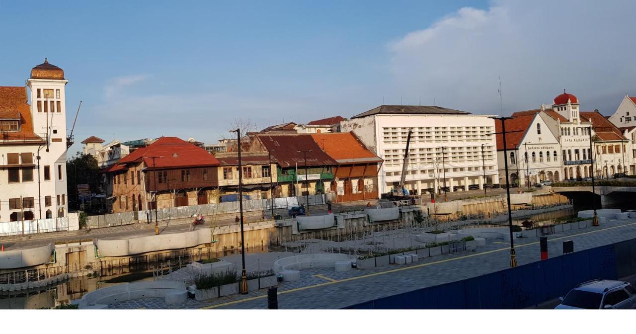 Hotel Dequr Jakarta Kota Zewnętrze zdjęcie
