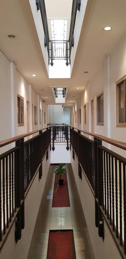 Hotel Dequr Jakarta Kota Zewnętrze zdjęcie