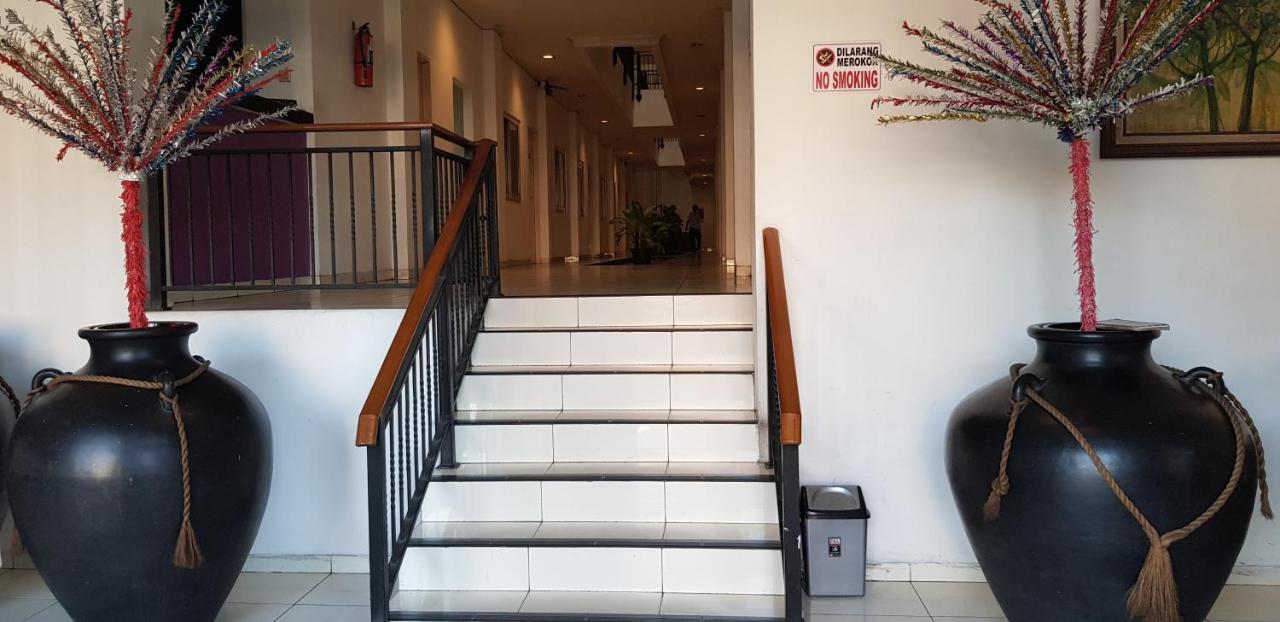 Hotel Dequr Jakarta Kota Zewnętrze zdjęcie
