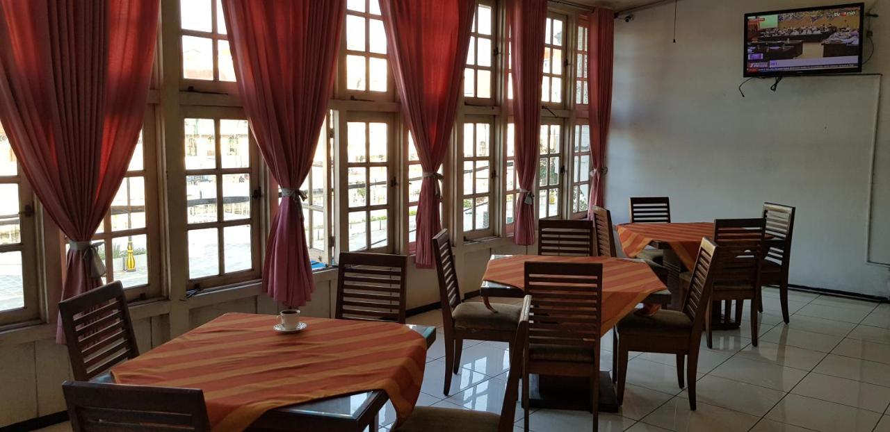 Hotel Dequr Jakarta Kota Zewnętrze zdjęcie